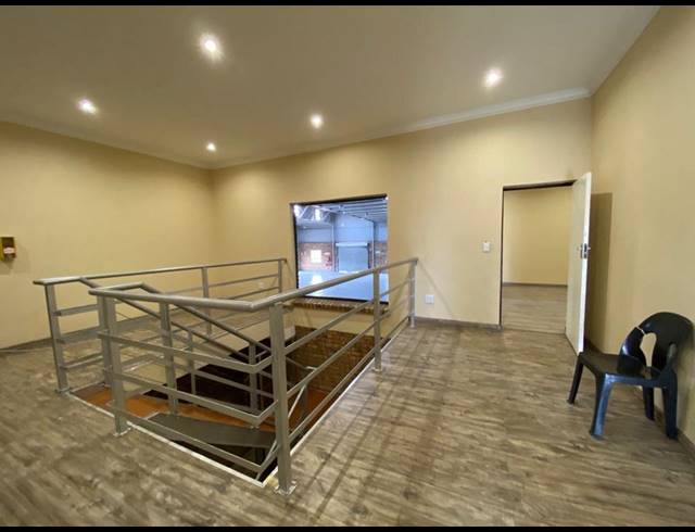 2,900M² WAREHOUSE FOR SALE IN ARMADALE